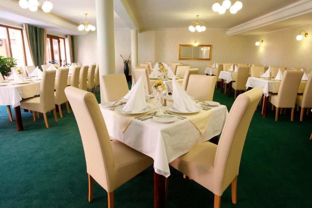 Hotel Majolika モドラ エクステリア 写真